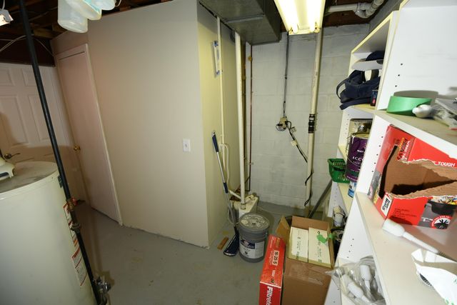 803 N Kalamazoo Street, Paw Paw, MI 49079