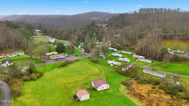 1053 The Lake Road, Clintwood, VA 24228