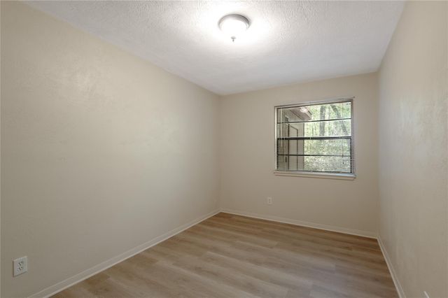 28633 Shawnee Court, Huntsville, TX 77320