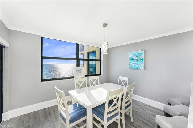 9375 Gulf Shore DR 602, Naples, FL 34108