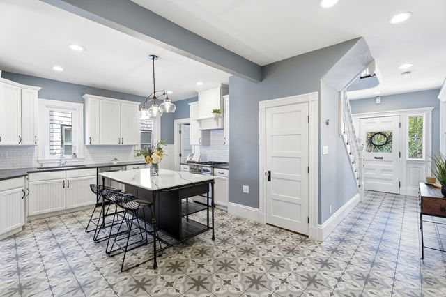 19 Gilmore St, Everett, MA 02149
