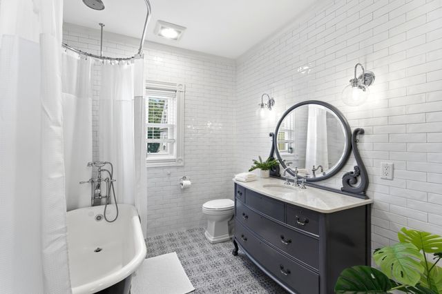19 Gilmore St, Everett, MA 02149