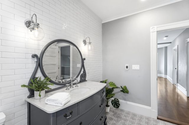 19 Gilmore St, Everett, MA 02149