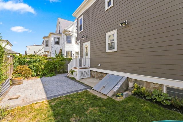 19 Gilmore St, Everett, MA 02149