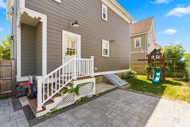 19 Gilmore St, Everett, MA 02149