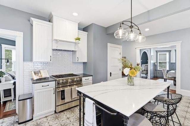 19 Gilmore St, Everett, MA 02149