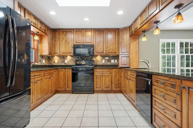 6661 Pine Street, Columbus, MN 55014