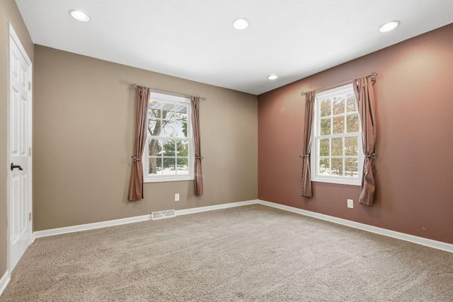 6661 Pine Street, Columbus, MN 55014