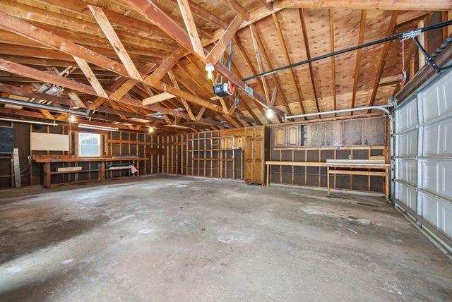 6661 Pine Street, Columbus, MN 55014