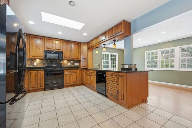 6661 Pine Street, Columbus, MN 55014