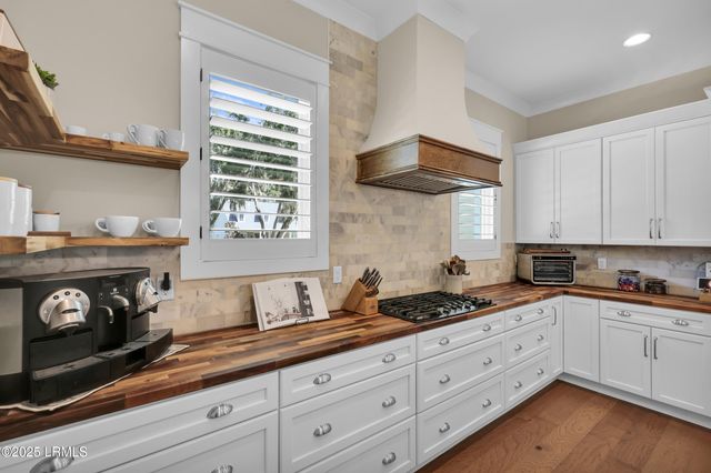 1 Carter Oaks Drive, Beaufort, SC 29907