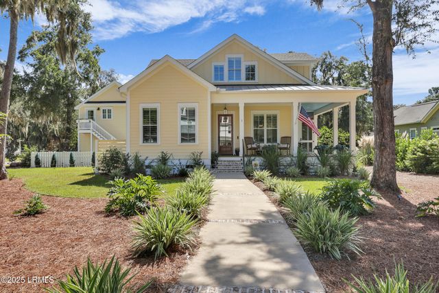 1 Carter Oaks Drive, Beaufort, SC 29907