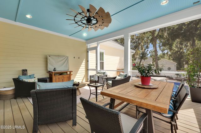 1 Carter Oaks Drive, Beaufort, SC 29907