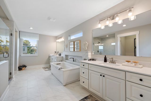 07 Elodea Lane, Lodi Twp, MI 48103