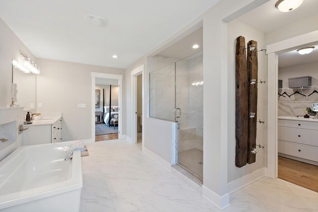 07 Elodea Lane, Lodi Twp, MI 48103