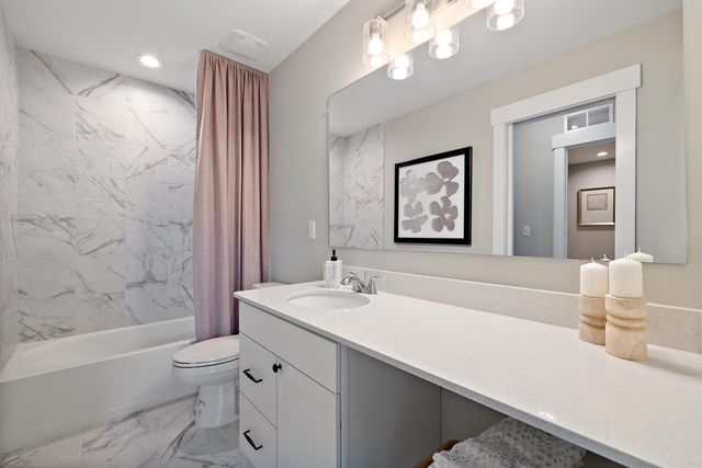 07 Elodea Lane, Lodi Twp, MI 48103