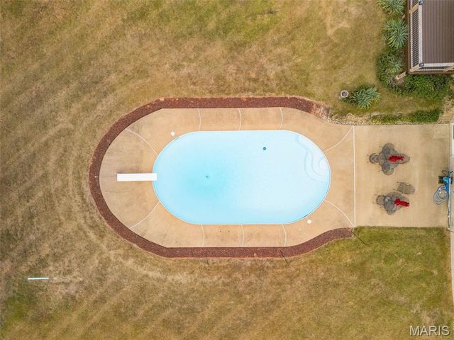 1535 Highway H, Farmington, MO 63640