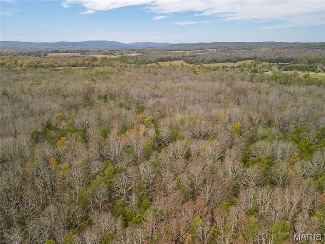 1535 Highway H, Farmington, MO 63640