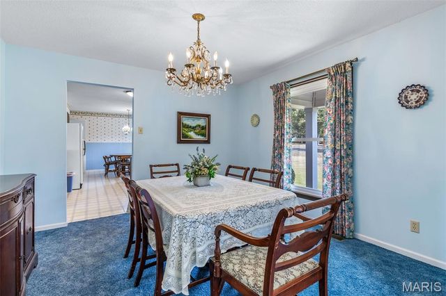 1535 Highway H, Farmington, MO 63640