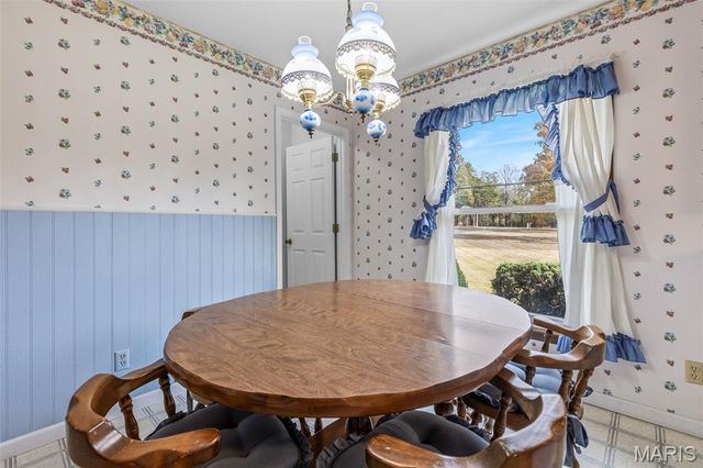 1535 Highway H, Farmington, MO 63640