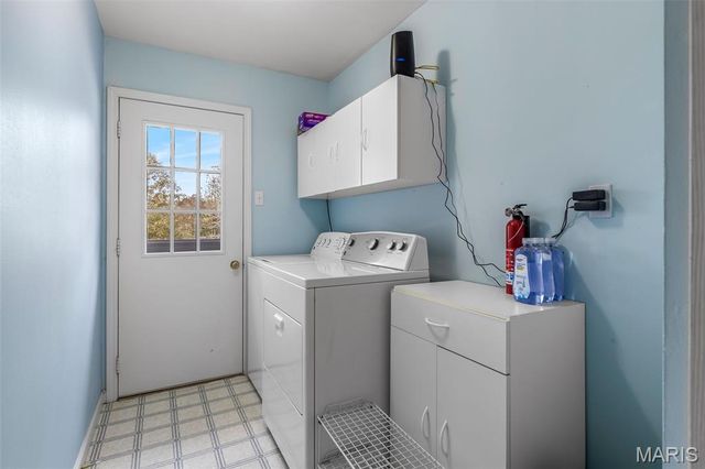 1535 Highway H, Farmington, MO 63640