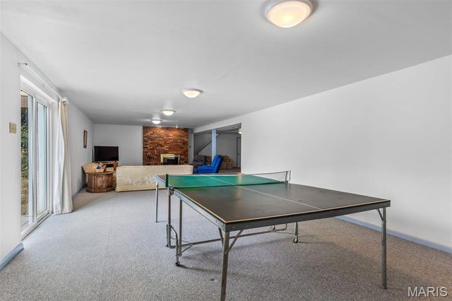 1535 Highway H, Farmington, MO 63640