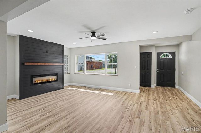 129 N 5th Street, Dupo, IL 62239