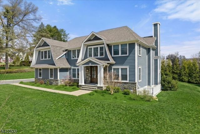 20 Ravine Ave, Wyckoff Twp., NJ 07481