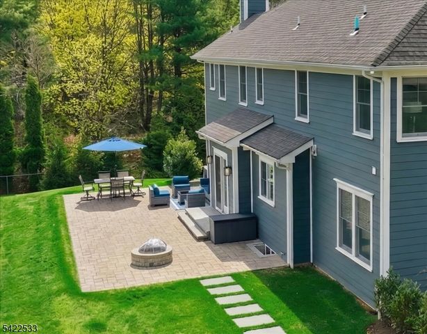 20 Ravine Ave, Wyckoff Twp., NJ 07481