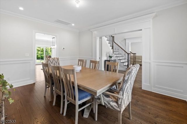 20 Ravine Ave, Wyckoff Twp., NJ 07481