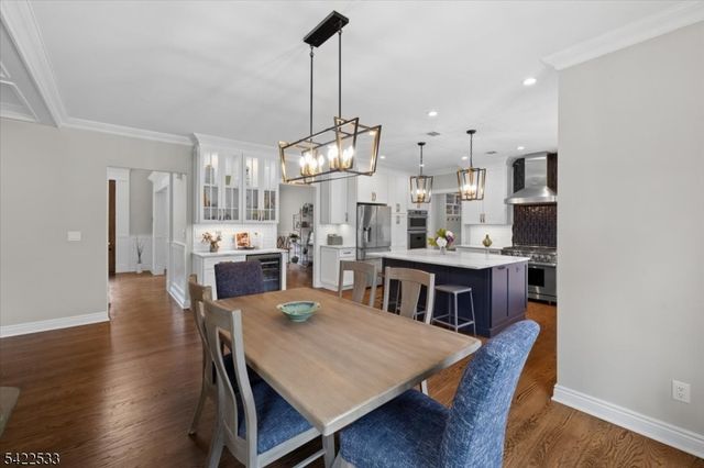 20 Ravine Ave, Wyckoff Twp., NJ 07481