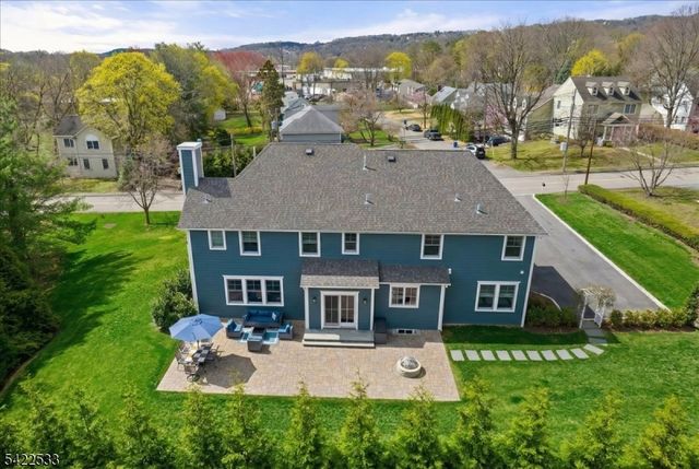 20 Ravine Ave, Wyckoff Twp., NJ 07481