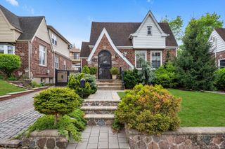 24912 Rushmore Terrace, Little Neck, NY 11362