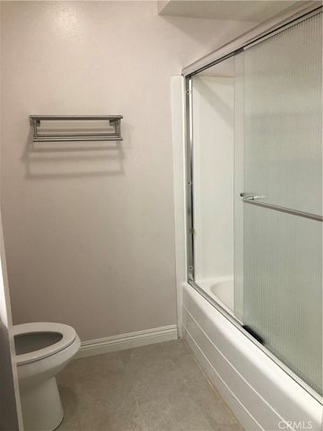 552 N Bellflower Boulevard 220, Long Beach, CA 90814