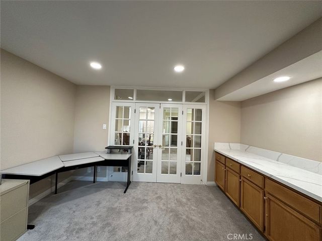 552 N Bellflower Boulevard 220, Long Beach, CA 90814