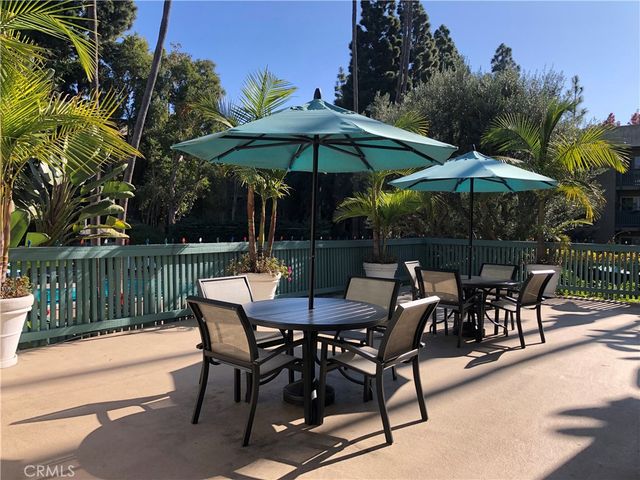 552 N Bellflower Boulevard 220, Long Beach, CA 90814