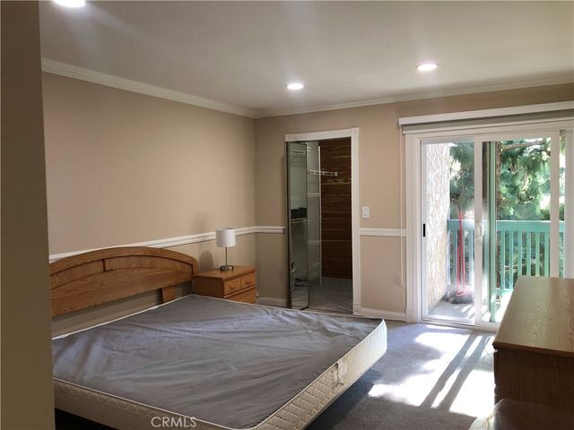 552 N Bellflower Boulevard 220, Long Beach, CA 90814