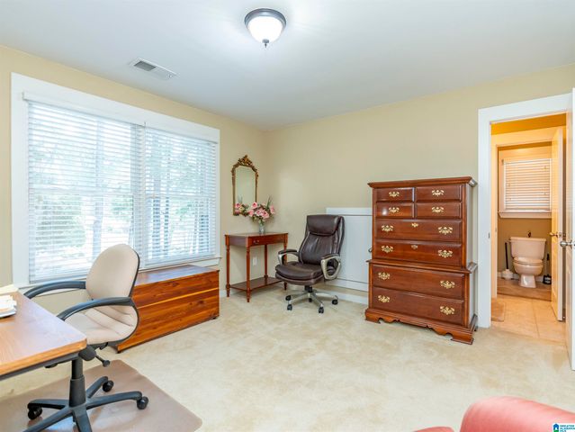 147 INDIAN GATE CIRCLE, Indian Springs Village, AL 35242