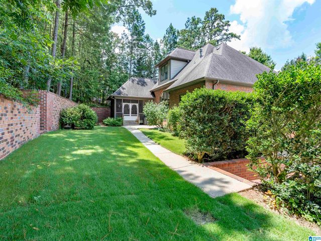 147 INDIAN GATE CIRCLE, Indian Springs Village, AL 35242