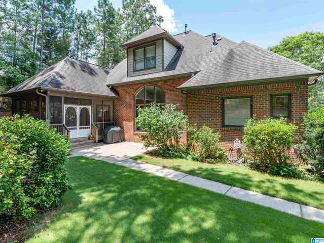 147 INDIAN GATE CIRCLE, Indian Springs Village, AL 35242
