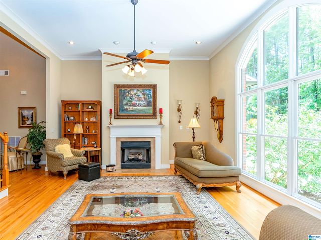 147 INDIAN GATE CIRCLE, Indian Springs Village, AL 35242