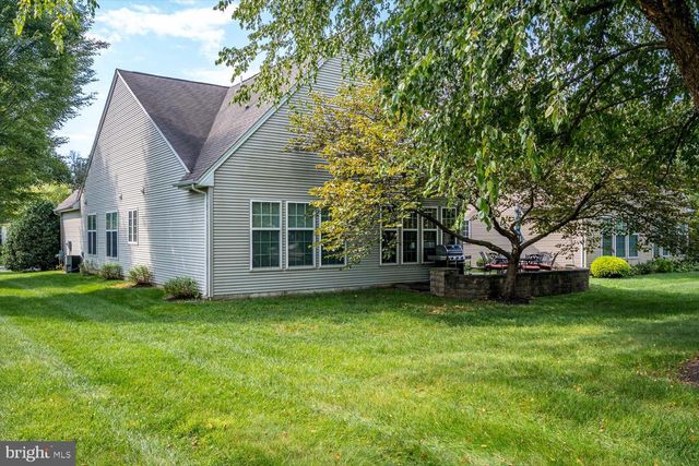 3 HIGHT BLVD, Hightstown, NJ 08520