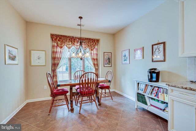 3 HIGHT BLVD, Hightstown, NJ 08520
