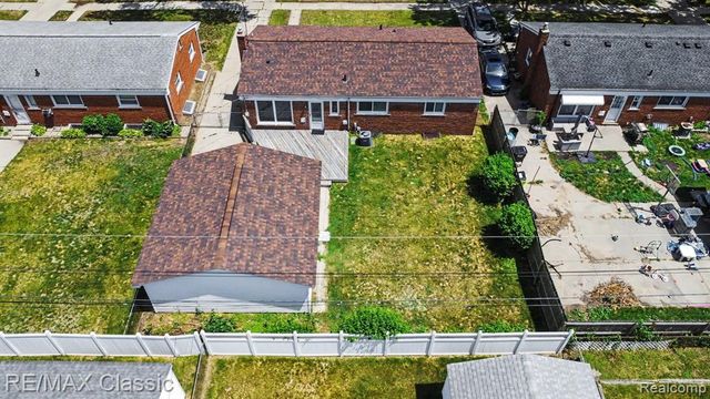 28691 Hales Street, Madison Heights, MI 48071