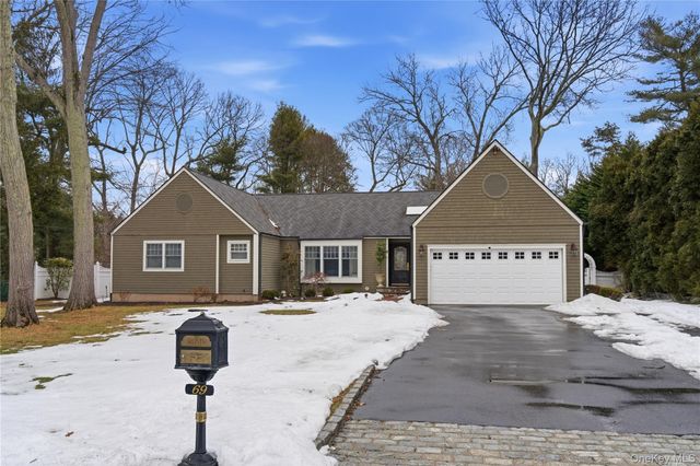 69 Tamarack Street, East Northport, NY 11731