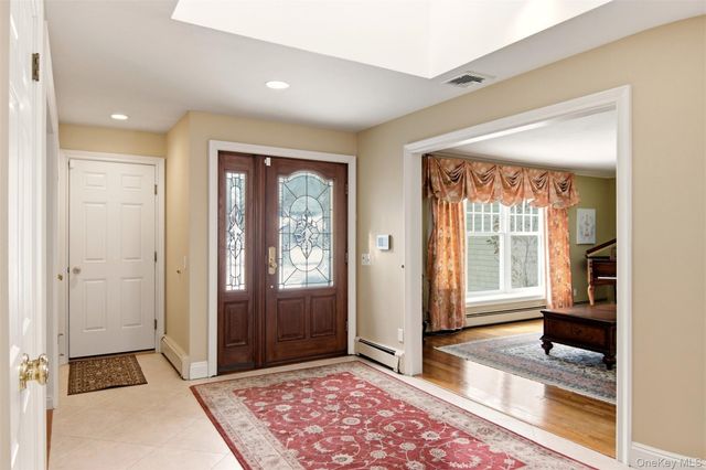 69 Tamarack Street, East Northport, NY 11731