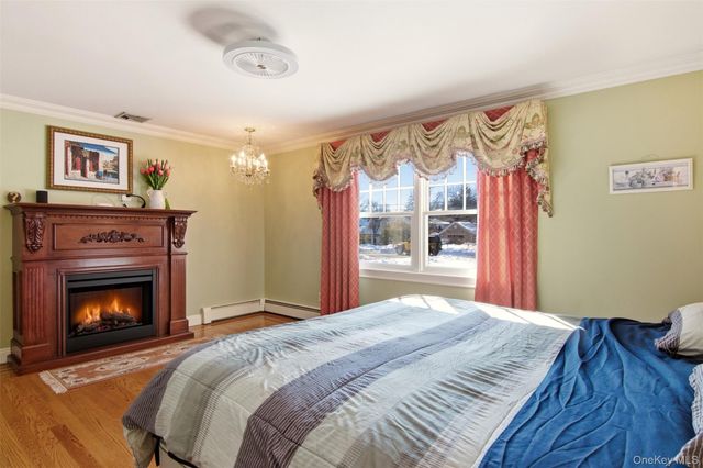 69 Tamarack Street, East Northport, NY 11731