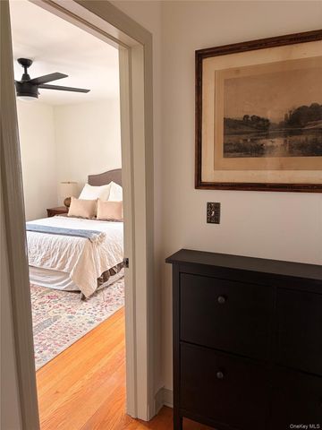 5 Sunrise Terrace, New Windsor, NY 12553