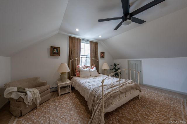 5 Sunrise Terrace, New Windsor, NY 12553