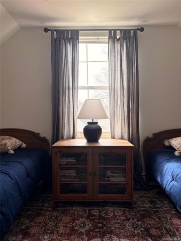 5 Sunrise Terrace, New Windsor, NY 12553